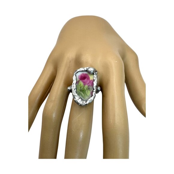 Antique Rose Ring Made From Fine Bone Broken China Encased in Silver Blend Metal - Picture 9 of 15